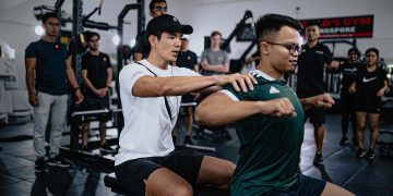 How Wearables and AI Coaching Enhance Training in a Personal Training Gym Singapore