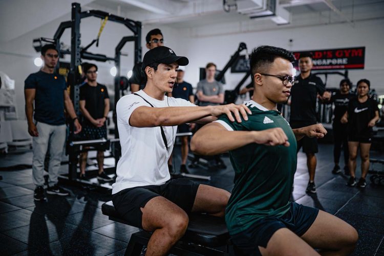 How Wearables and AI Coaching Enhance Training in a Personal Training Gym Singapore
