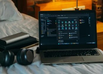 Best Internet Gadgets For Students And Remote Professionals